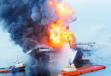 1 millón de litros de petróleo derramados diario en Deepwater Horizon 1 millón de litros de petróleo, saldo del derrame del Deepwater Horizon