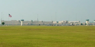 Las prisiones de Texas han visto morir, en promedio, casi dos personas por día este verano Las prisiones de Texas han visto morir, en promedio, casi dos personas por día este verano