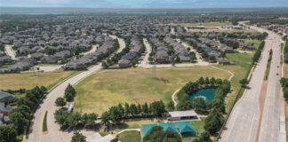 Grand Prairie: estudian las aguas subterráneas contaminadas en zona residencial Grand Prairie: estudian las aguas subterráneas contaminadas en zona residencial