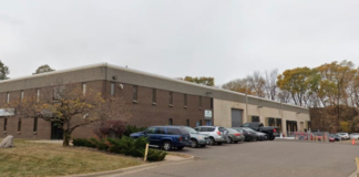 Golden Valley: roban siete automóviles de un local de venta, entre ellos, un Maserati Golden Valley: roban siete automóviles de un local de venta, entre ellos, un Maserati