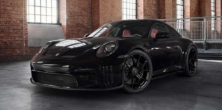 Golden Valley: roban concesionario de autos Porsche y se llevan un 911 negro Golden Valley: roban concesionario de autos Porsche y se llevan un 911 negro