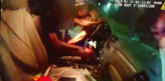 Publican la cámara corporal del policía que disparó y mayó a un hombre en la Interestatal 94 Publican la cámara corporal del policía que disparó y mayó a un hombre en la Interestatal 94