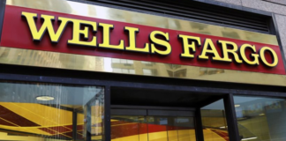 Clientes de Wells Fargo con bronca por falta de depósitos en sus cuentas bancarias Clientes de Wells Fargo con bronca por falta de depósitos en sus cuentas bancarias
