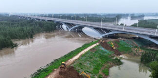 Inundaciones en China suman al menos 30 muertos Inundaciones en China suman al menos 30 muertos