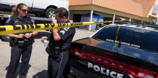 Reportan tiroteo en Jacksonville, Florida; al menos cuatro muertos Reportan tiroteo en Jacksonville, Florida; al menos hay cuatro muertos