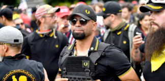 22 años de cárcel al líder de los Proud Boys por asalto al Capitolio 22 años de cárcel al líder de los Proud Boys por asalto al Capitolio