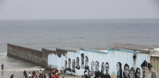 El condado de San Diego se declaró en emergencia por la “crisis humanitaria” El condado de San Diego se declaró en emergencia por la "crisis humanitaria"