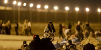 La Oficina de Inmigración y Aduanas repatrió más de 250,000 personas desde la eliminación del Título 42 La Oficina de Inmigración y Aduanas repatrió más de 250,000 personas desde la eliminación del Título 42