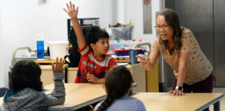 La ola de calor marca el primer día de clases para muchos distritos escolares de Minnesota La ola de calor marca el primer día de clases para muchos distritos escolares de Minnesota