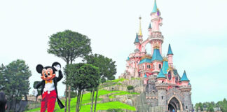 Disney: 100 años dibujando sonrisas y sueños Disney: 100 años dibujando sonrisas y sueños