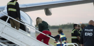 Llega a Venezuela primer avión de EEUU con migrantes deportados Llega a Venezuela primer avión de EEUU con migrantes deportados