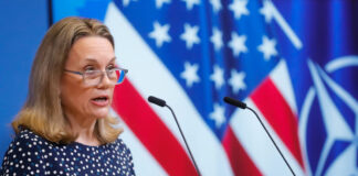 EEUU afirma que apoyar a Israel no afectará su respaldo a Ucrania EEUU afirma que apoyar a Israel no afectará su respaldo a Ucrania