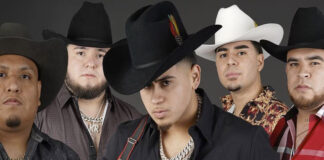 Amenazan de muerte a Fuerza Regida; cancela concierto en Tijuana Fuerza Regida recibe amenazas de muerte, cancela concierto en Tijuana