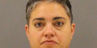 Un legislador de Minnesota fue encarcelado bajo sospecha de conducir en estado de ebriedad Un legislador de Minnesota fue encarcelado bajo sospecha de conducir en estado de ebriedad