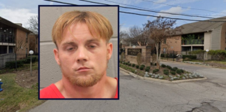 Un hombre del condado de Harris fue acusado de un delito grave por morder “como vampiro” a un niño Un hombre del condado de Harris fue acusado de un delito grave por morder "como vampiro" a un niño