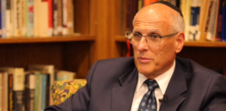 El rabino de Twin Cities, Harold Kravitz, viajó a Israel: “Hasta que estén todos aquí, nosotros estaremos allí” El rabino de Twin Cities, Harold Kravitz, viajó a Israel: "Hasta que estén todos aquí, nosotros estaremos allí"