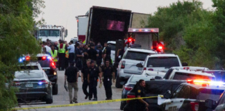 Texas aumentará penas para traficantes de personas y construirá más barreras en la frontera sur Texas aumentará penas para traficantes de personas y construirá más barreras en la frontera sur