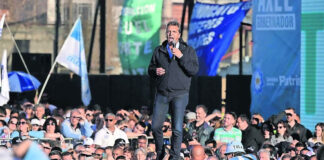 Sergio Massa encabeza elecciones presidenciales en Argentina Sergio Massa encabeza elecciones presidenciales en Argentina