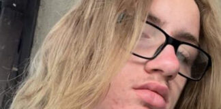 Detienen a jóvenes que asesinaron a golpes a Jonathan Lewis en Las Vegas Detienen a jóvenes que asesinaron a golpes a Jonathan Lewis en Las Vegas