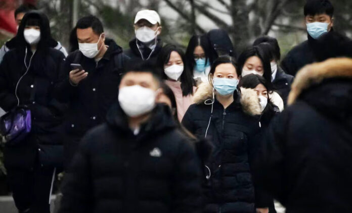 Preocupa a OMS aumento de casos de neumonía infantil en China