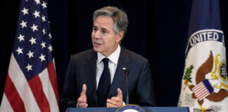 El secretario de Estado de EEUU realiza visita sorpresa a Irak El secretario de Estado de EEUU realiza visita sorpresa a Irak