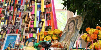 Instalan ofrenda de Día de Muertos en la Casa Blanca abierta al público Instalan ofrenda de Día de Muertos en la Casa Blanca abierta al público