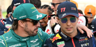 Brutal batalla por el tercer lugar entre Checo y Alonso en el GP de Brasil Brutal batalla por el tercer lugar entre Checo y Alonso en el GP de Brasil