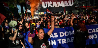 “¡Ni un paso más!”: Chilenas marchan contra la violencia machista "¡Ni un paso más!": Chilenas marchan contra la violencia machista