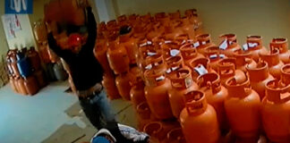 Hombre culpa a “Chucky” de “poseerlo” y asesinar a trabajador Hombre culpa a “Chucky” de “poseerlo” y asesinar a trabajador