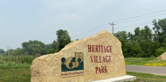 Cierran parque para perros por temor a balas perdidas que caen de un campo de tiro Cierran parque para perros por temor a balas perdidas que caen de un campo de tiro