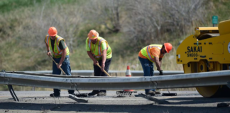 Alerta comunidad hispana: aumentan los robos a trabajadores de la construcción Alerta comunidad hispana: aumentan los robos a trabajadores de la construcción