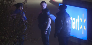 Sensación de inquietud en la zona comercial del Walmart de Frisco, tras un tiroteo mortal Sensación de inquietud en la zona comercial del Walmart de Frisco, tras un tiroteo mortal