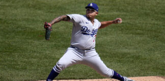 Los Angeles Dodgers listan al pitcher Julio Urías como agente libre Los Angeles Dodgers listan al pitcher Julio Urías como agente libre