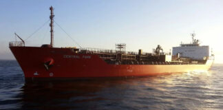 Marina de EEUU detiene a asaltantes de un petrolero asociado a Israel Marina de EEUU detiene a asaltantes de un petrolero asociado a Israel