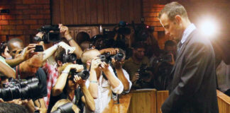 Oscar Pistorius recibe libertad condicional a su condena por asesinato Oscar Pistorius recibe libertad condicional a su condena por asesinato