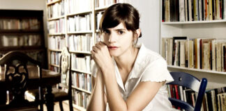 Valeria Luiselli, primera mexicana en integrar la Biblioteca del Futuro Valeria Luiselli, primera mexicana en integrar la Biblioteca del Futuro