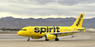 Aerolínea envía a menor no acompañado en avión equivocado Aerolínea envía a menor no acompañado en avión equivocado