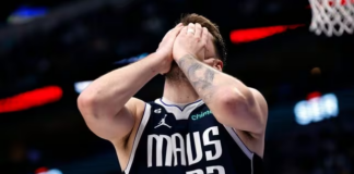 La Junta de la NBA votará sobre la venta de los Dallas Mavericks La Junta de la NBA votará sobre la venta de los Dallas Mavericks