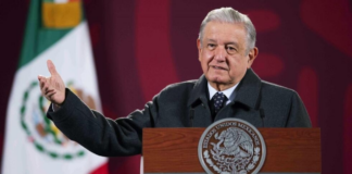 López Obrador: “Abbott perderá apoyo en Texas porque allí viven muchos mexicanos” López Obrador: "Abbott perderá apoyo en Texas porque allí viven muchos mexicanos"
