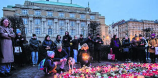 República Checa rinde homenaje a víctimas de la masacre República Checa rinde homenaje a víctimas de la masacre