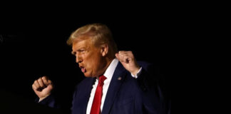 Corte de Michigan mantiene a Trump en la boleta para 2024 Corte de Michigan mantiene a Trump en la boleta para 2024