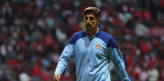 El entrenador serbio Veljko Paunovic renunció a las Chivas El entrenador serbio Veljko Paunovic renunció a las Chivas