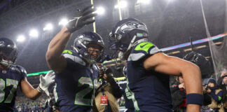 Seattle supera a las Eagles y pelean por meterse a los playoffs Seattle supera a las Eagles y pelean por meterse a los playoffs