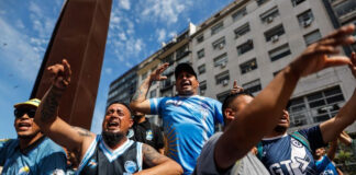 Sindicatos y organizaciones marchan contra las reformas de Milei Sindicatos y organizaciones marchan contra las reformas de Milei