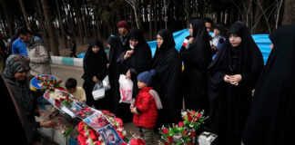 Irán comienza arresto de sospechosos por atentado en Kerman Irán comienza arresto de sospechosos por atentado en Kerman