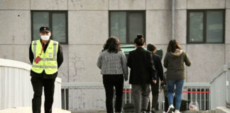 Ejecutan a pareja que lanzó dos niños de un piso 15, en China Ejecutan a pareja que lanzó dos niños de un piso 15, en China