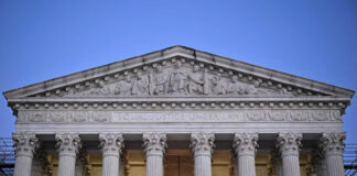 Corte Suprema permite que Idaho haga cumplir prohibición del aborto Corte Suprema permite que Idaho haga cumplir prohibición del aborto