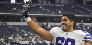 El mexicano Isaac Alarcón firma contrato con los San Francisco 49ers El mexicano Isaac Alarcón firma contrato con los San Francisco 49ers