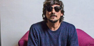 El cantante León Larregui denuncia haber sido golpeado en París León Larregui denuncia haber sido golpeado en París