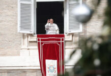 Papa “profundamente entristecido” por el terremoto de Japón Papa "profundamente entristecido" por el terremoto de Japón